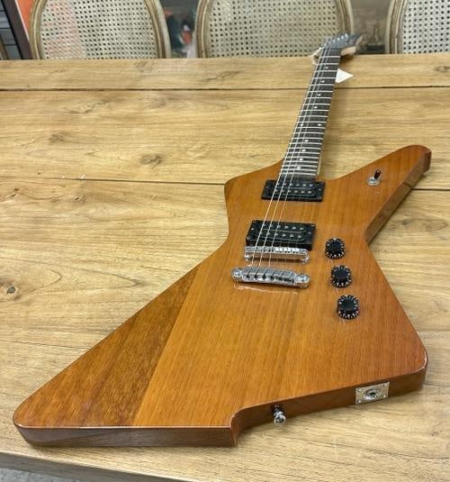 IBANEZ Destroyer electric guitar Model DT 200, Serial Number C 04022468, nice overall condition, (1 of 7)