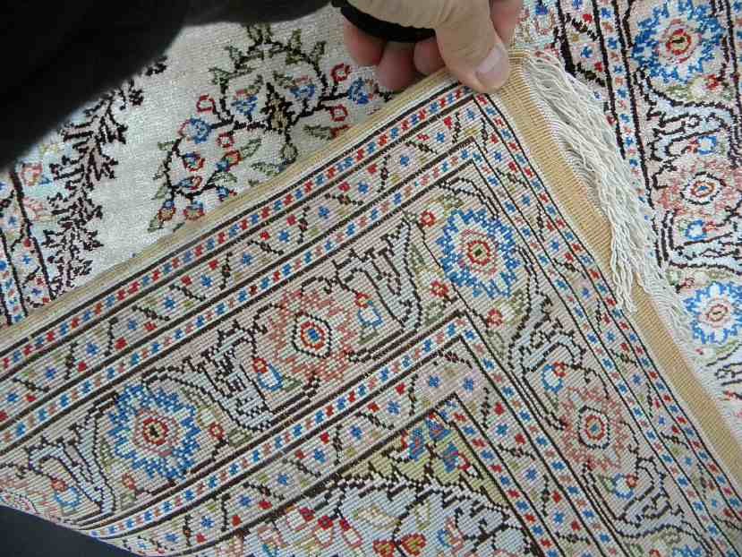 Small Silk Fine Woven Oriental Carpet - 2