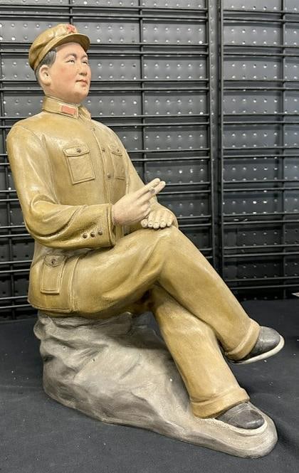 20" high Chinese Cultural Revolution porcelain statue of Mao seated holding a cigarette, fine: 20" high Chinese Cultural Revolution porcelain statue of Mao seated holding a cigarette, fine condition, circa 1960's, from collection we are selling.