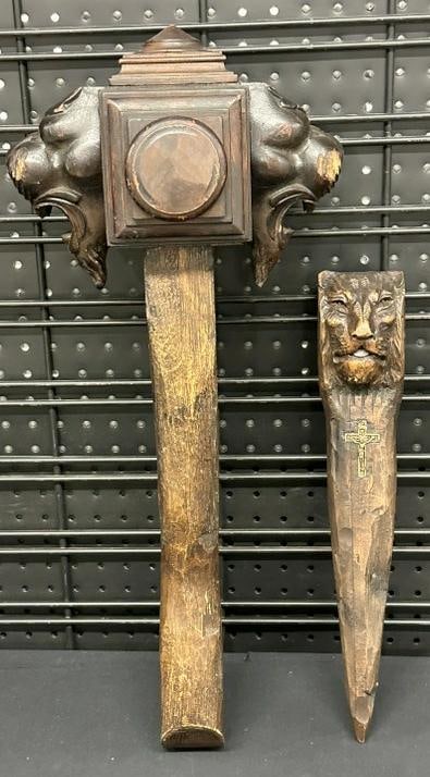 Vampire slayer mallet & stake, from local home we are selling from, they measure 16" and 23" long, (1 of 5)