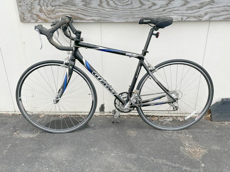GIANT OCR 3 Men's bicycle, from local estate. (1 of 1)