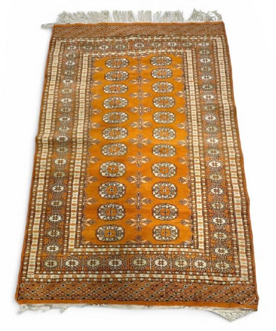 Handmade wool oriental rug, nice overall condition, from local home in Hudson Valley, fringe missing (1 of 2)