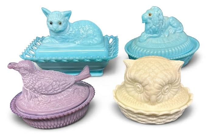 (4) vintage covered figural animal & bird dishes in nice overall estate condition. Including (1 of 4)