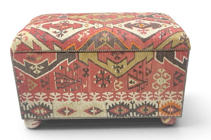 Wonderful Kilim covered lift top storage chest from fine NYC apartment, in overall very nice (1 of 3)