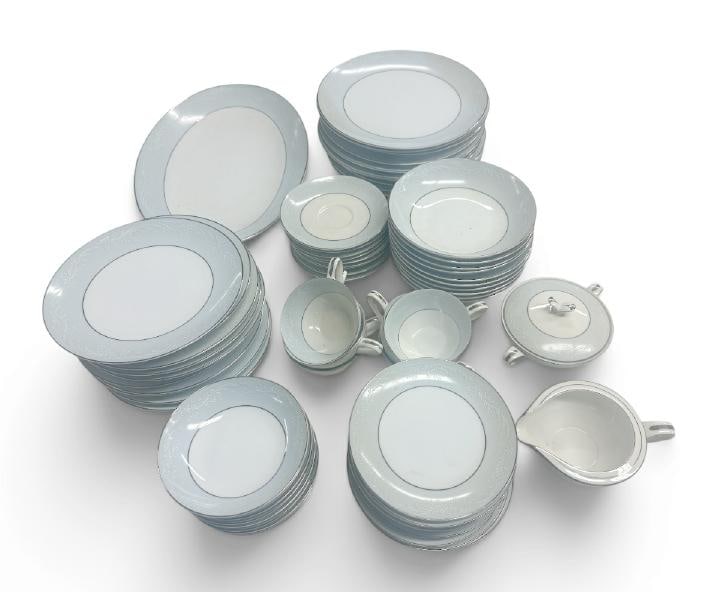 Estate lot NORITAKE set of dishes, partial set, good lot for a dealer to sort out?.. (1 of 1)