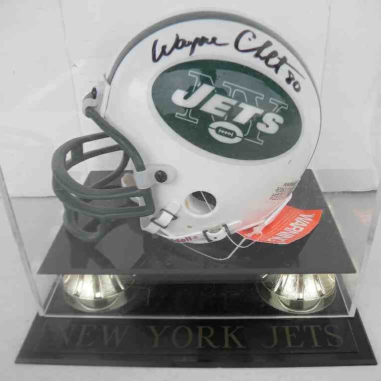 N Y Jets Wayne Chrebet Signed Mini Helmet: N Y Jets Wayne Chrebet Signed Mini Helmet, with certificate of authenticity from Raymond Solano, Kennesaw, Georgia. From estate collection we are selling, guaranteed. In fitted platic case, top part o
