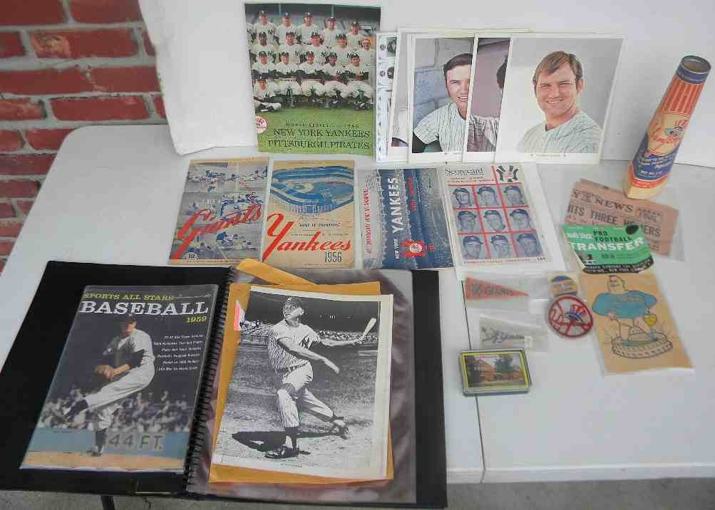 Misc Sports Lot Incl Programs, Scorecards, Photos, Etc: Misc sports lot including 1960 World Series program NY Yankees vs Pittsburgh Pirates, scrapbook with 25 Baseball's Great Hall of Fame Exhibit cards including Ty Cobb, Babe Ruth, Lou Gehrig, major star
