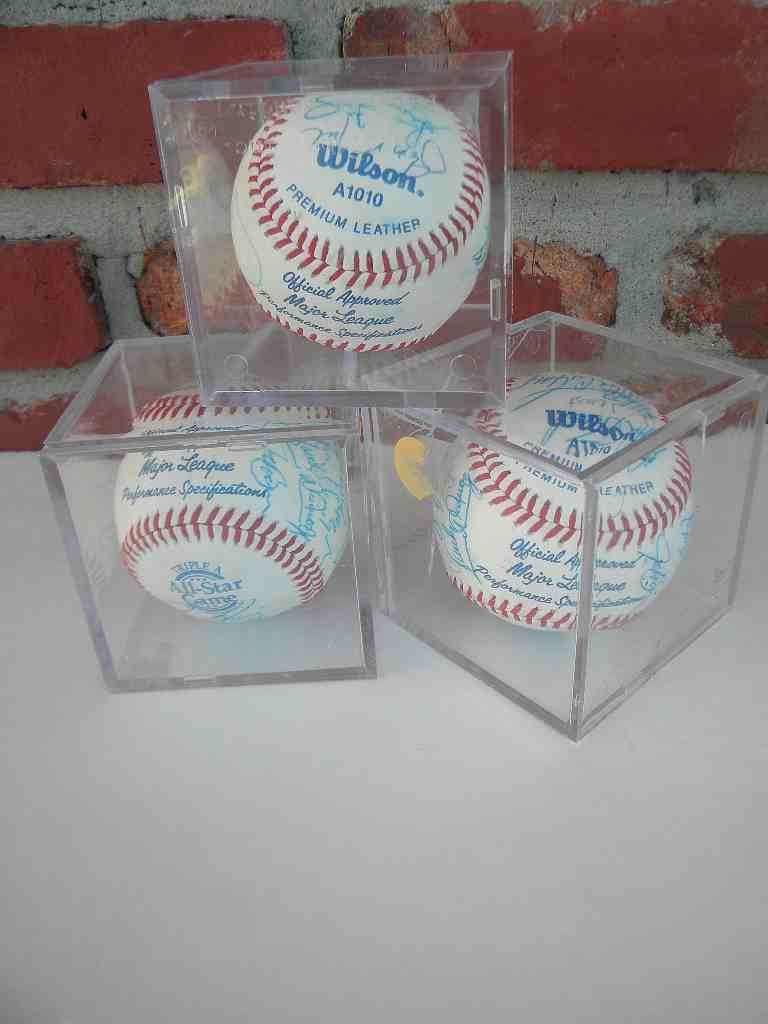 3 Triple A All Star Game Signed Baseballs 1988 Buffalo: 3 Triple A All Star Game Signed Baseballs 1988 Buffalo, New York is on the balls....