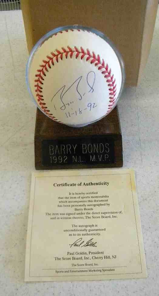 BARRY BONDS 1992 with COA from Scoreboard: BARRY BONDS 1992 with COA from Scoreboard