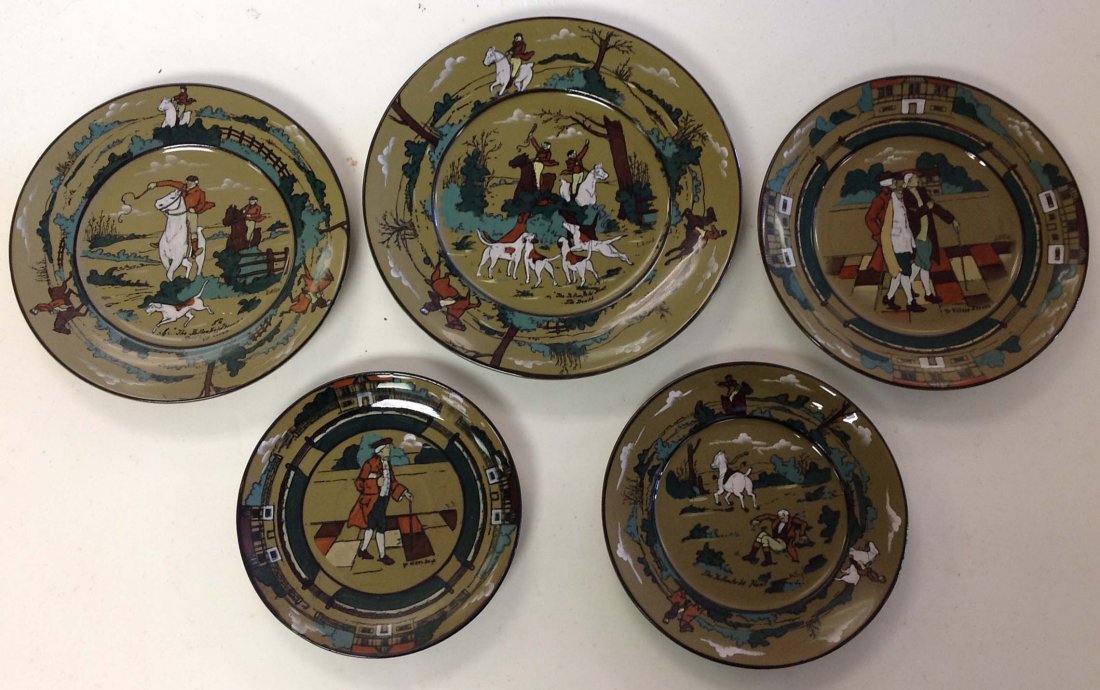 5 Buffalo Pottery Deldare Ware different size plates: 5 Buffalo Pottery Deldare Ware different size plates