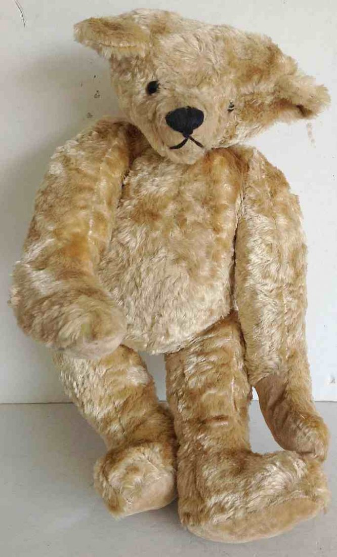 EARLY STEIFF 19" TEDDY BEAR, OLD BUTTON, HUMP BACK,: EARLY STEIFF 19" TEDDY BEAR, OLD BUTTON, HUMP BACK, SHOE BUTTON EYES, SEWN NOSE, EXCELLENT CONDITION. LIGHT BROWN HAIR.