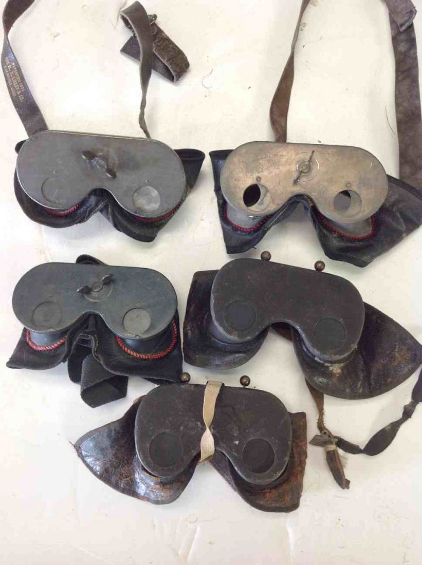 ODD FELLOW (5) CEREMONIAL EARLY GLASSES THAT OPEN AND: ODD FELLOW (5) CEREMONIAL EARLY GLASSES THAT OPEN AND CLOSE MANUALLY, SOME WITH RED LENSES. FROM CLOSED SOUTHERN, N.Y. LODGE.