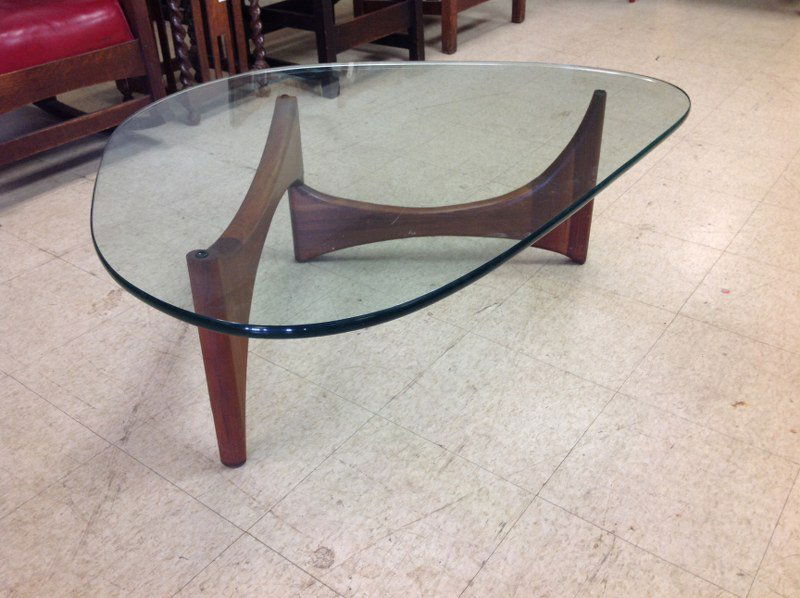ADRIAN PEARSALL NOGUCHI STYLE DANISH MODERN COFFEE: ADRIAN PEARSALL NOGUCHI STYLE DANISH MODERN COFFEE TABLE WITH THICK GLASS TOP, HAS ADJUSTABLE SWING BASE, TABLE TOP MEASURES ROUGHLY 47" X 35", AS PICTURED
