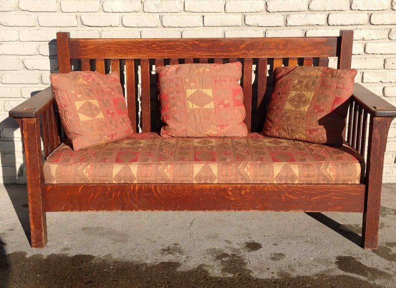 STICKLEY BROS MISSION OAK SETTLE, MEASURES 57 1/2" WIDE: STICKLEY BROS MISSION OAK SETTLE, MEASURES 57 1/2" WIDE X 34 1/2" HIGH X 27" DEEP, SEAT MEASURES 15 1/2" HIGH (POSSIBLY CUT DOWN?), ORIGINAL FINISH WITH WEAR TO FINISH, AS PICTURED