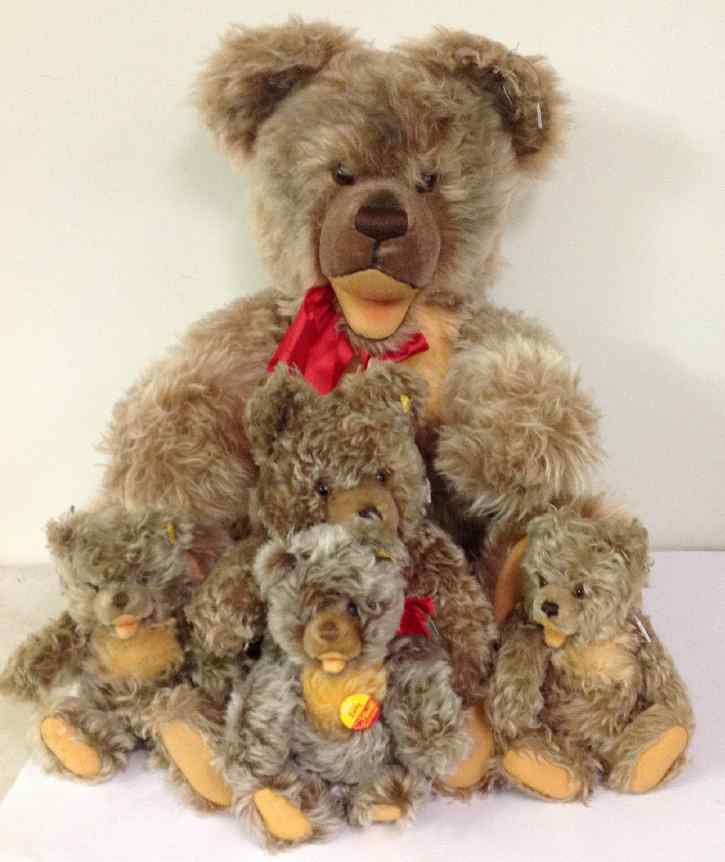 STEIFF ZOTTY REPLICA 1953 33" TEDDY BEAR WITH 4 OTHER (1 of 3)