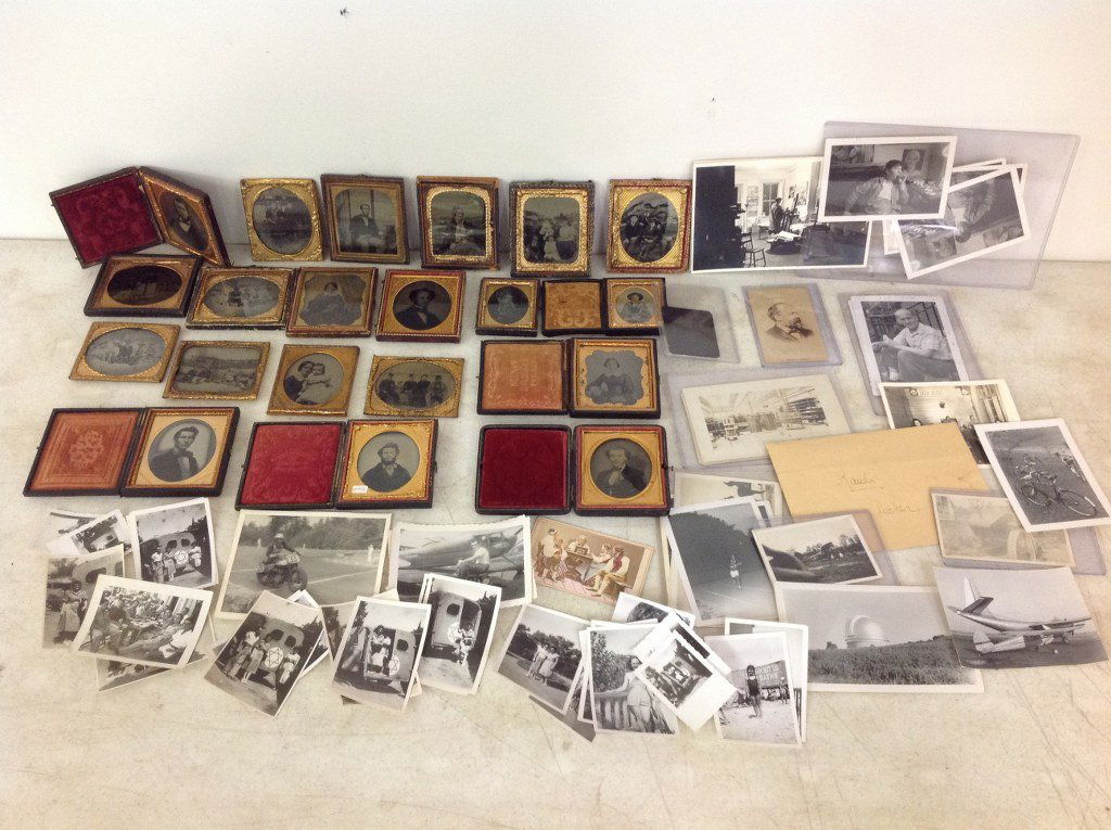 LOT OF 20 CASED IMAGES PLUS SNAPSHOTS AND SEVERAL CDV'S (1 of 3)