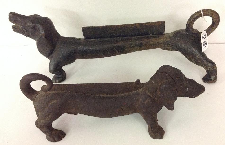 2 CAST IRON DACHSHUND BOOT SCRAPES, 1 MEASURES 21" (1 of 1)
