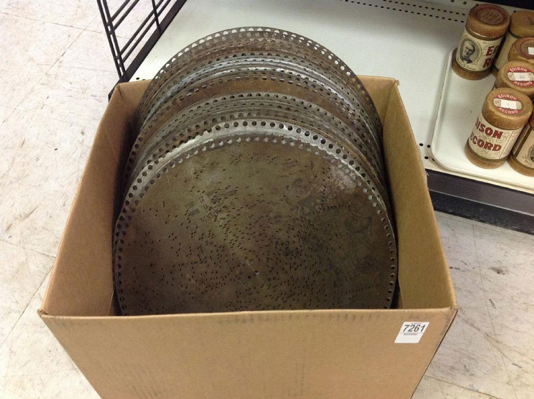 LOT OF 60 REGINA MUSIC DISCS, MEASURE 15 1/2" ACROSS, (1 of 2)