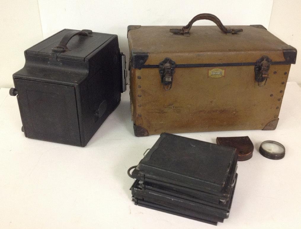 R B AUTO GRAFLEX CURTAIN APERATURE CAMERA, IN ORIGINAL (1 of 9)