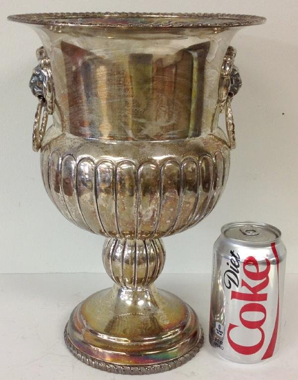 STERLING VINTAGE MEXICAN CHAMPAGNE BUCKET WITH LION (1 of 3)