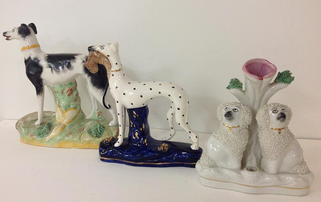 3 STAFFORDSHIRE DOG FIGURES, NICE OVERALL CONDITION, (1 of 3)