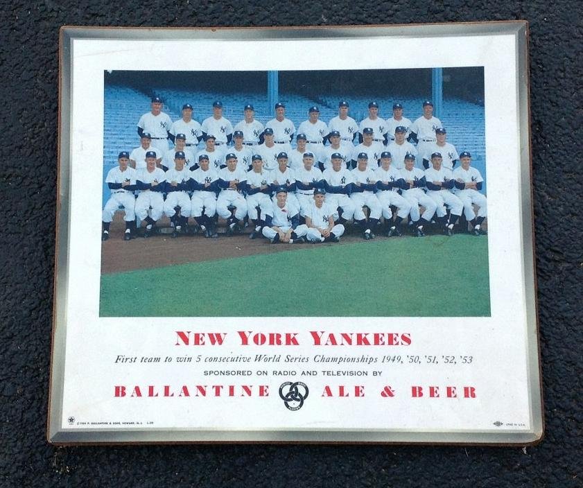 N Y YANKEES BALLANTINE BEER 1953 TEAM PHOTO DISPLAY (1 of 2)