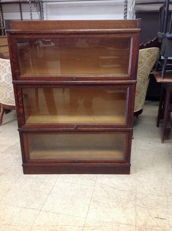 MACEY 3 STACK QUARTER SEWN OAK BOOKCASE WITH RAISED (1 of 2)