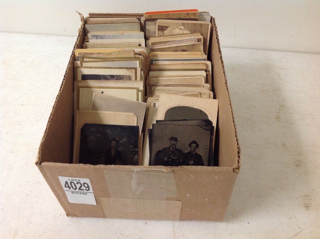LOT OF APPROXIMATELY 165 CDV'S, 7 TINTYPES AND A FEW (1 of 3)