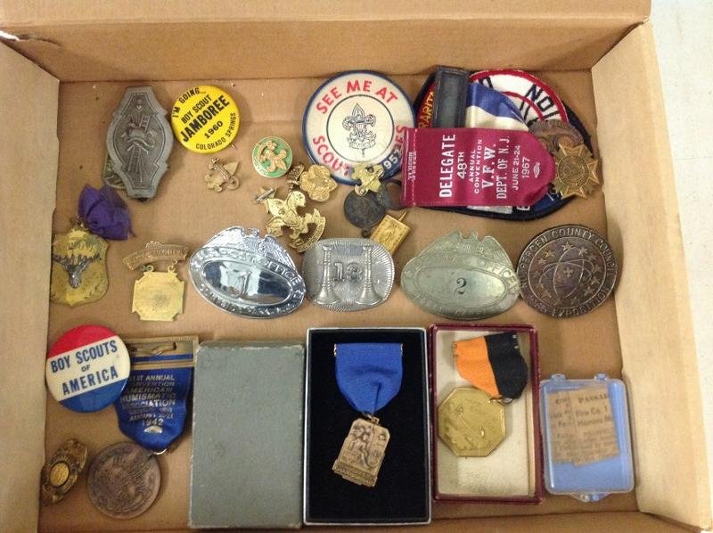 LOT OF MEDALS AND BADGES INCLUDING BOY SCOUTS, POST: LOT OF MEDALS AND BADGES INCLUDING BOY SCOUTS, POST OFFICE, VFW, FIRE DEPT AND MORE, AS PICTURED