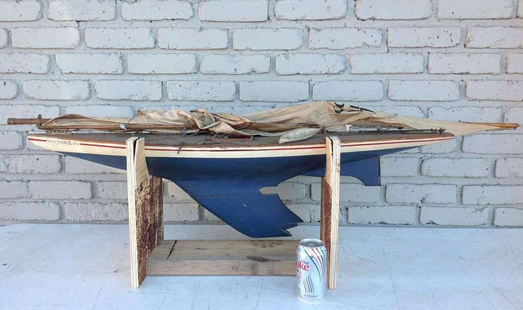 OLDER 40" POND BOAT, PIECE MISSING OFF BOTTOM , THE (1 of 6)