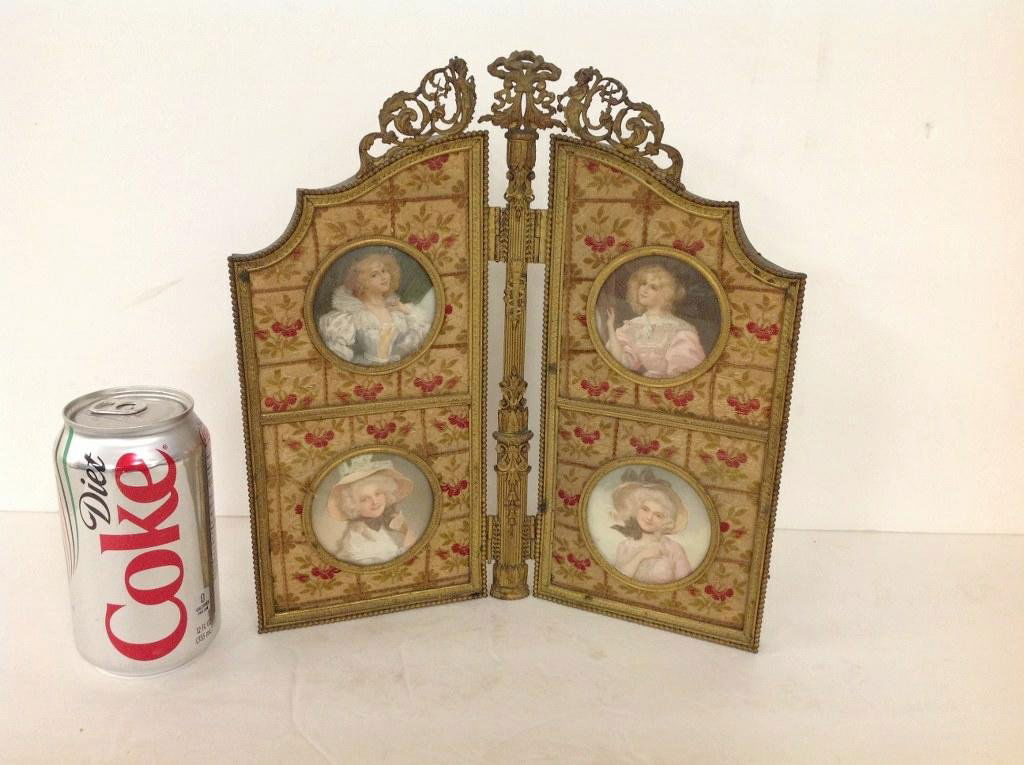 ORNATE BRASS FOLDING TABLETOP FRAME WITH 4 MINIATURE (1 of 2)