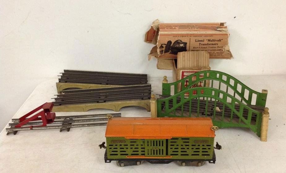 LIONEL STANDARD GAUGE LOT INCLUDING #513 CAR, BRIDGE, (1 of 6)