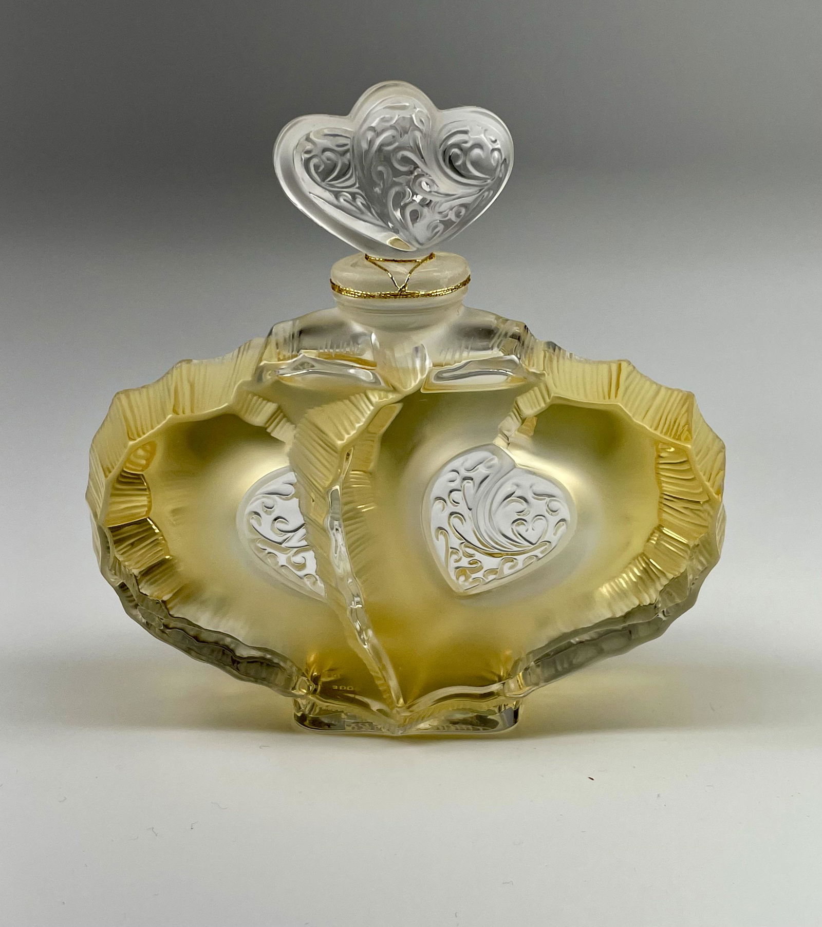 Lot of 2 Lalique Perfume Bottles Deux Couers, Lâ€™air du Temps (1 of 6)