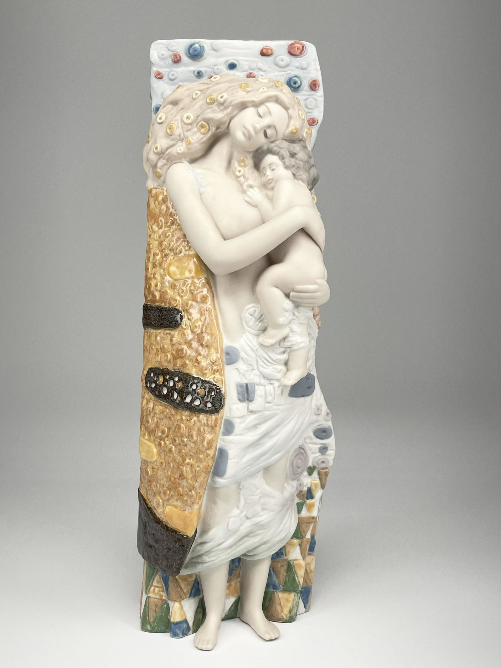 Lladro Gustav Klimt Fountain of Life Mother Child: Lladro, Gustav Klimt collection titled â€œFountain of Life”, mother with child. Matte and glossy porcelain. Period: 2003-2013. Size: 12” high