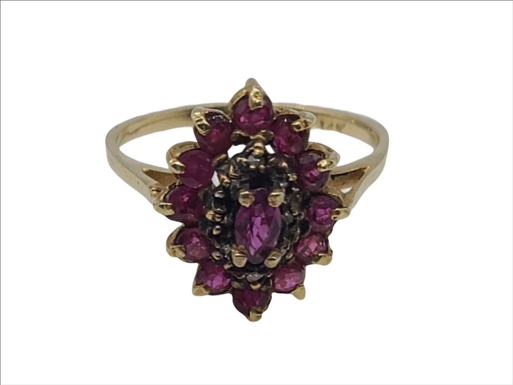 Vintage 14k Gold Ring with 13 Pink Topaz Stones (1 of 10)