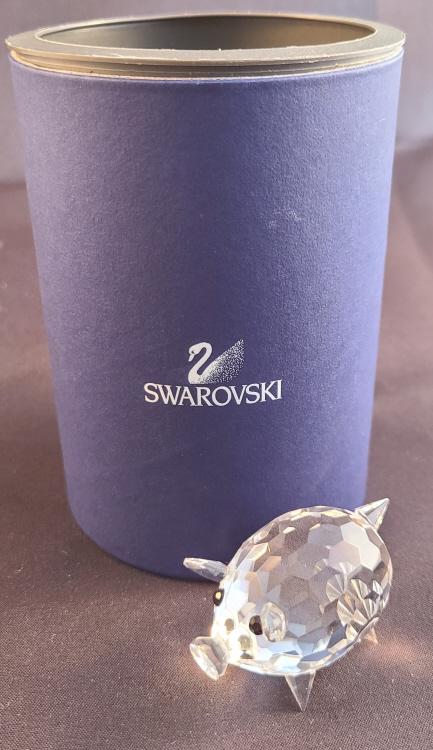 Rare Swarovski Crystal V3 Pointed Tail Pig (1 of 8)