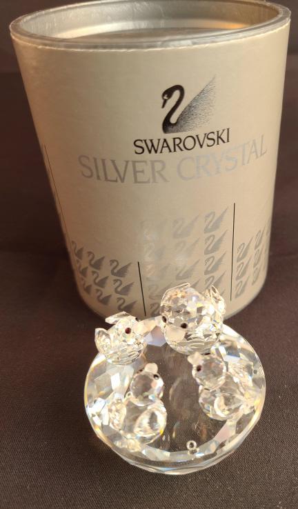 Swarovski Crystal Mother & Ducklings: Has a small flea bite on the edge. This is still a very hard to find piece. Includes original box, but foam inserts are not included.