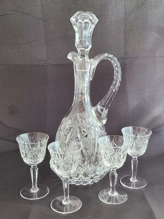 Heavy Vintage Crystal Decanter Set (1 of 11)