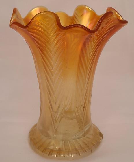 Northwood Carnival Glass Feathers Vase: Please see photos to evaluate this lot.