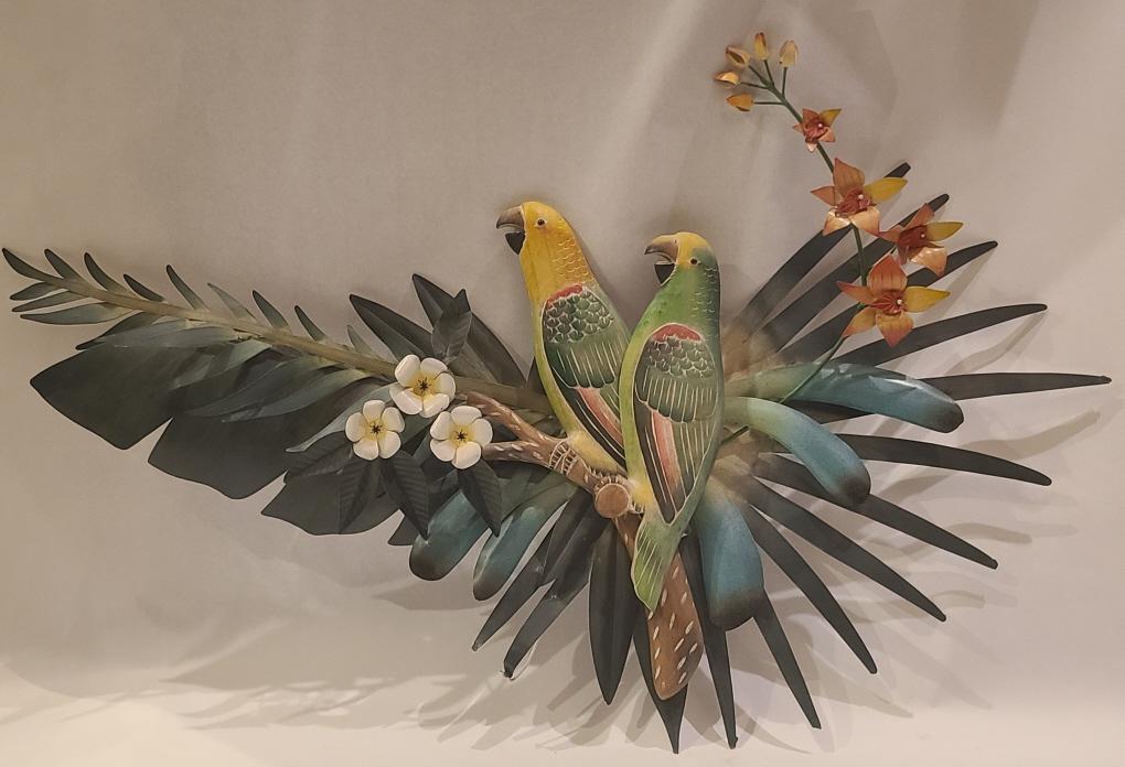 Amazon Parrots Wood & Metal Wall Sculpture: Approximately 42" x 26". Please see photos to evaluate the condition. Pick up only. This lot is not available for shipping.