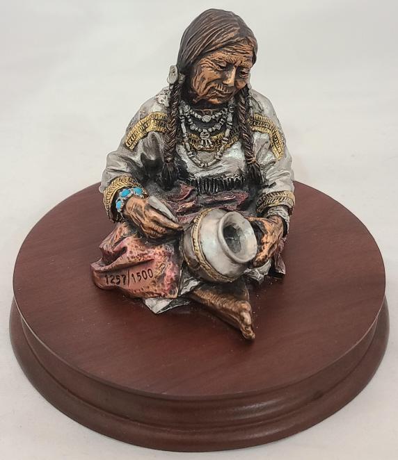 Legends "Indian Potter" Sculpture 1257/1500 (1 of 10)