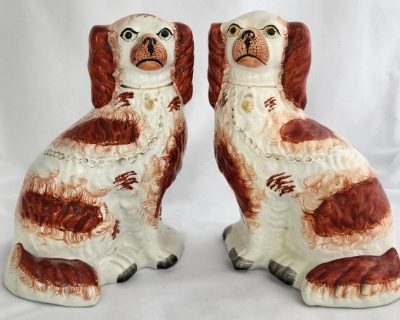 Pair of Staffordshire Red & White Spaniels (1 of 13)