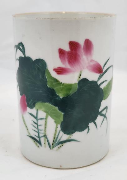 Chinese Porcelain Floral Wucai Brush Pot (1 of 4)
