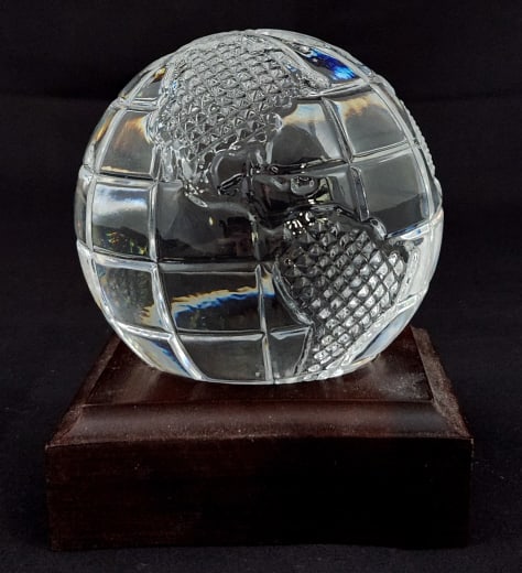 Waterford Crystal Globe with Base Figurine (1 of 5)
