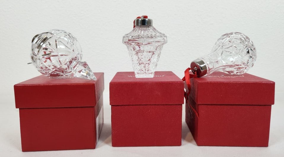 Waterford Crystal Christmas Ornaments Glass: Three Waterford Crystal ornaments; a bulb, lantern, and 2001 10th Annual Ball Ornament. Sold with the original boxes, see photos for details.