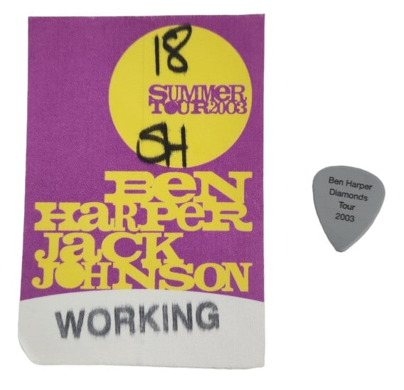 Ben Harper & Jack Johnson Crew Pass & Pick: Stage crew pass for the Ben Harper & Jack Johnson "Diamonds" 2003 Summer tour and a Ben Harper guitar pick from said tour. See the photos attached for size.