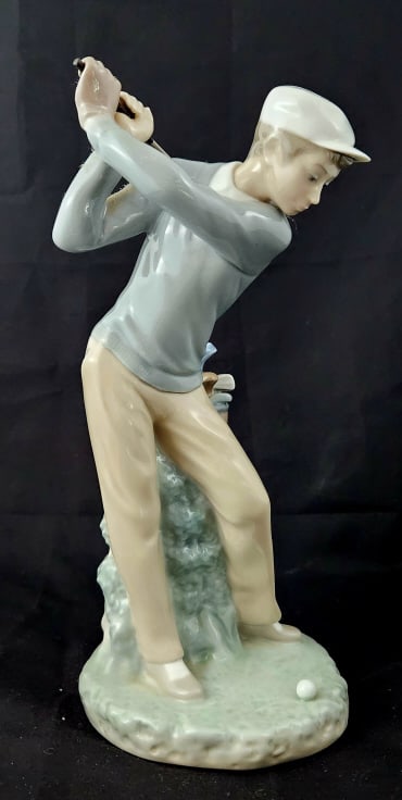 Lladro Golfer Porcelain Figurine 4824 (1 of 5)