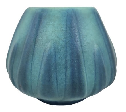 Van Briggle Yucca Leaves #747 Vase (1 of 6)