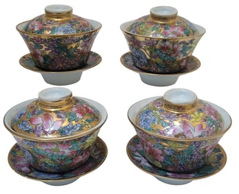 4 Chinese Famille Rose Tea Bowls with Lids