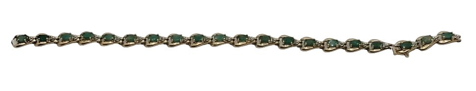 10k Yellow Gold & Emerald *Needs Repair: 7.54 grams.
